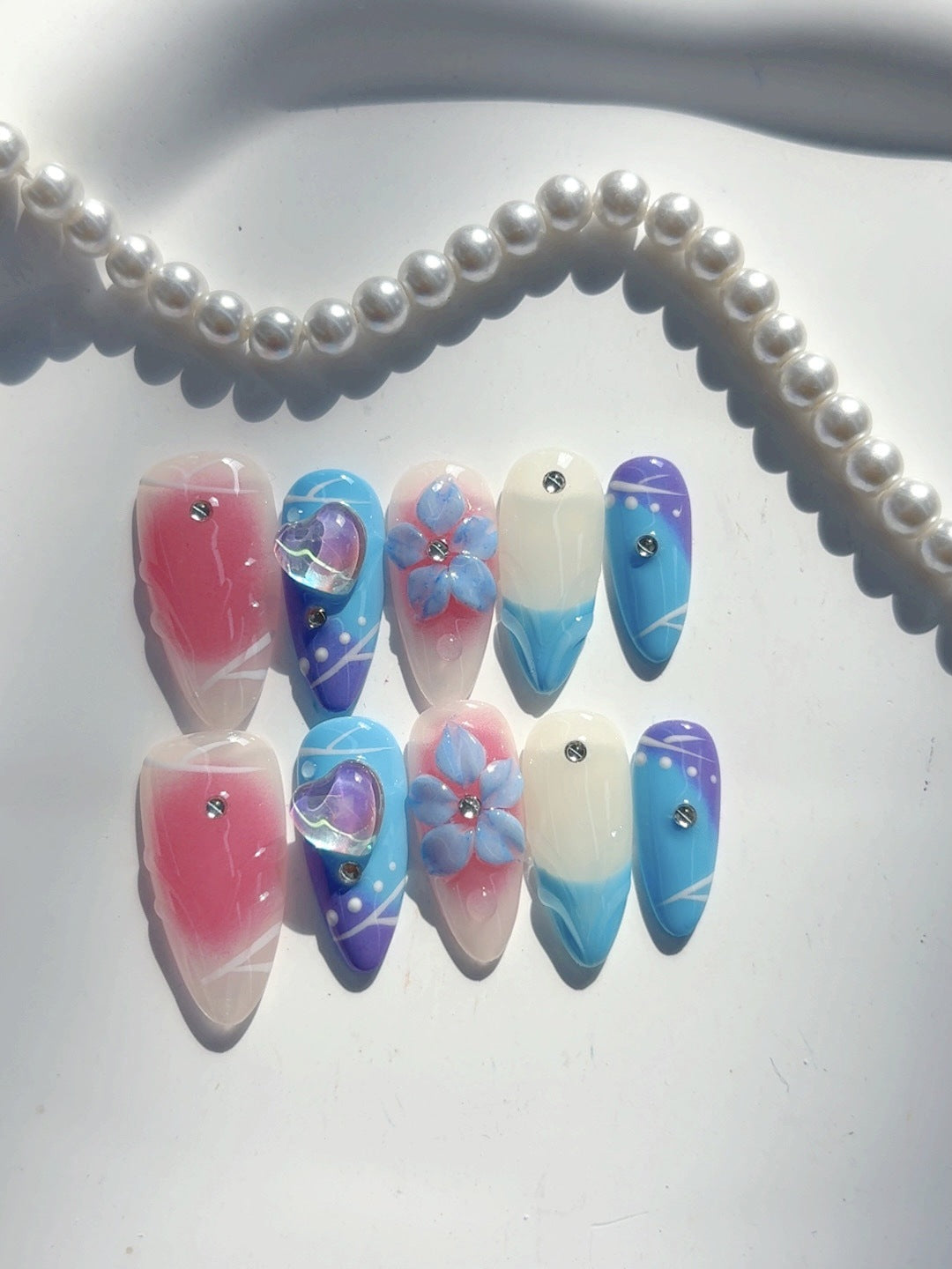 365nails-Enchanted Sea: "Ocean Bloom" – Almond Shape Handmade Press-On Nail
