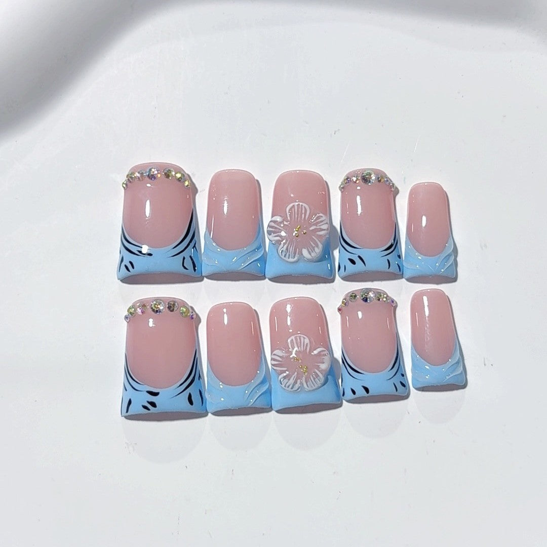 Série Ice Bloom: "Blue Ice Sakura" – Unhas Postiças Quadradas Curtas Feitas à Mão