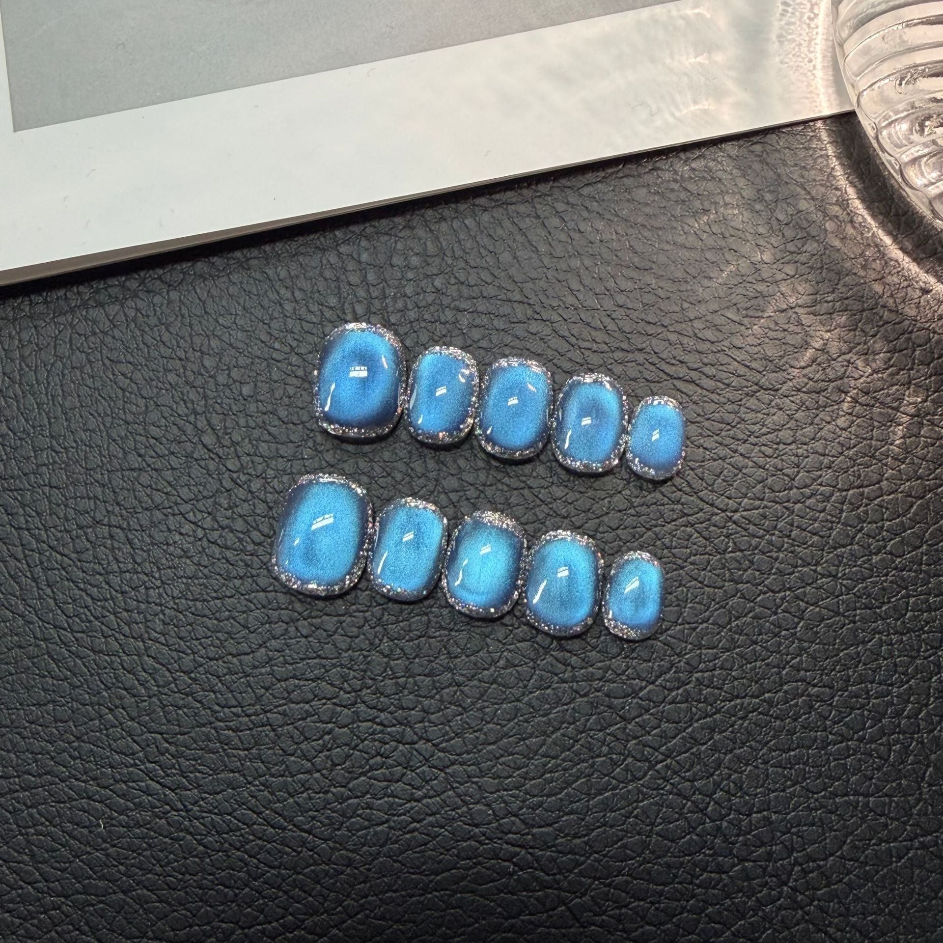 365nails: "Blue Moon Shadow" – Cat Eye Handmade Square Nails