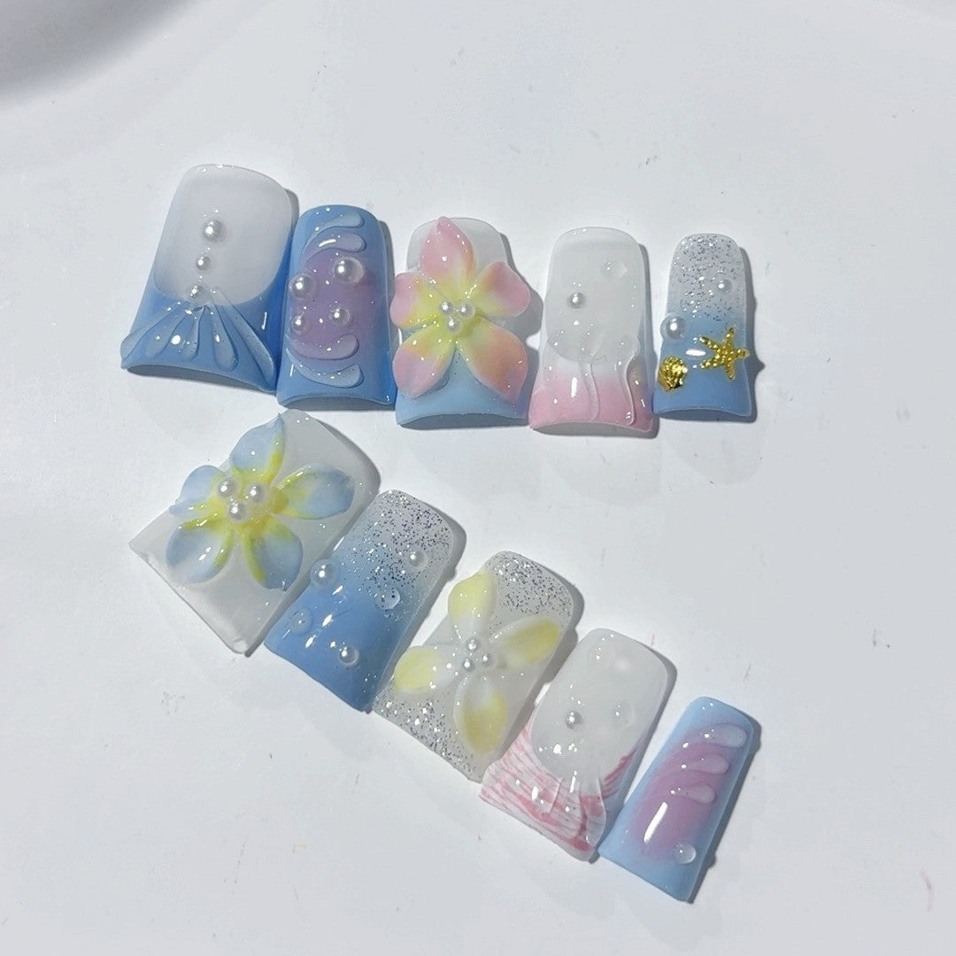 Ocean Bloom: "Seashell Flower" – 숏 스퀘어형 수제 프레스온 네일