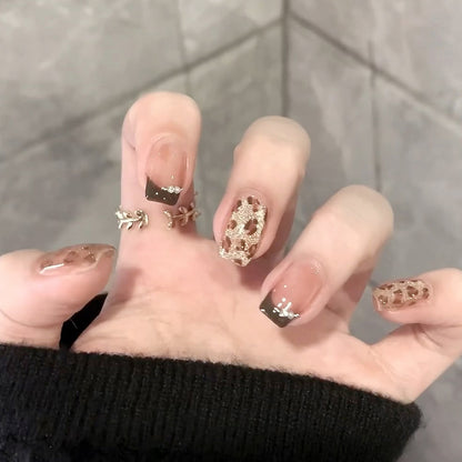 Pack of 30 pieces, autumn and winter leopard print , small red book, French black nail art  ｜365nails