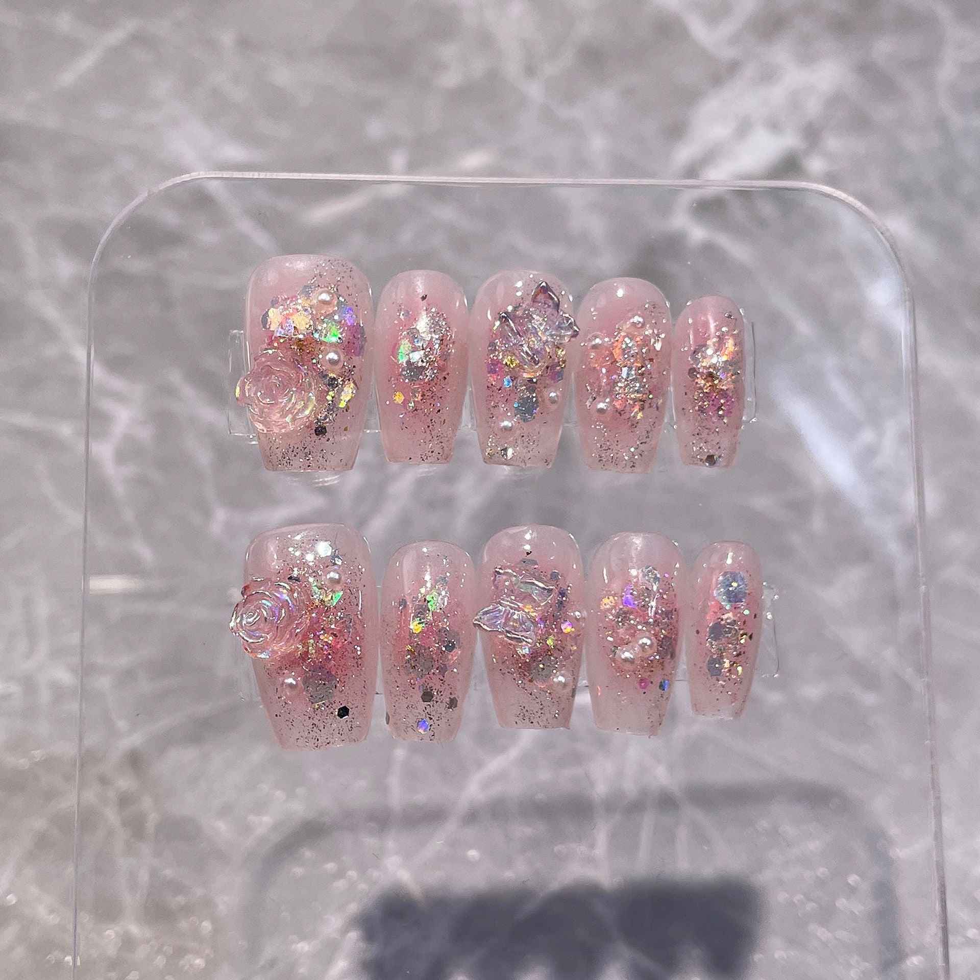 Uñas postizas hechas a mano con brillo ruborizado, parche de camelia tridimensional, pegatinas para uñas cortas, venta al por mayor | 365nails