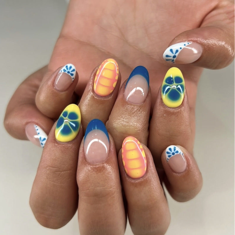 Foreign trade hot-selling wearable fake nails short short round manicure pieces French simple wearable fake nails