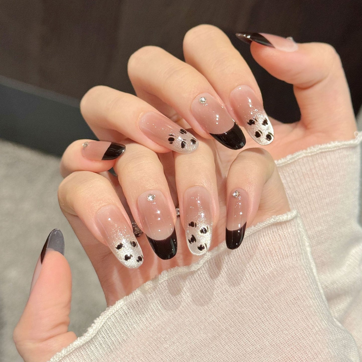 Black French Nude Glitter Paw Press On Nails