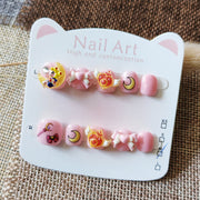 365Nails：「Moonlight Magical Girl」—手工製可愛短款橢圓形穿戴甲（美少女戰士圖案）