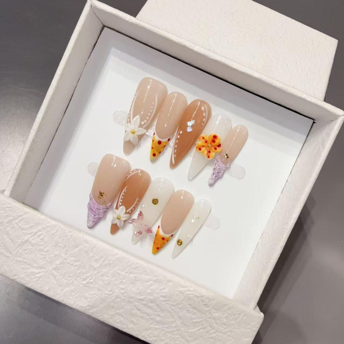 365nails: 熱帶低語 – 3D 花朵手工製尖形穿戴甲