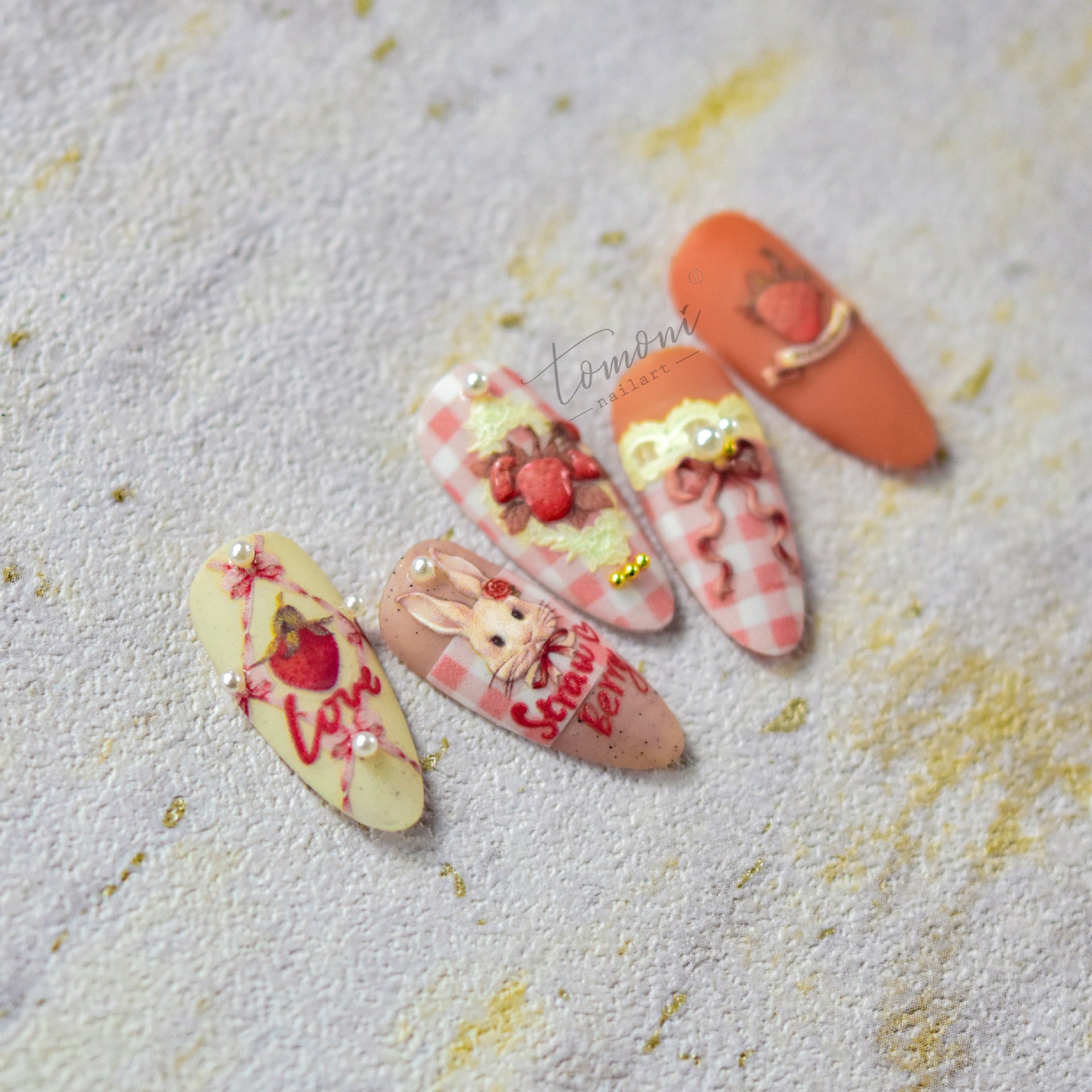 365nails: "Nœud à Carreaux Fraise Sucrée" – Autocollants pour ongles