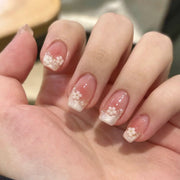 法式珍珠光腮紅 — 短款方形穿戴甲