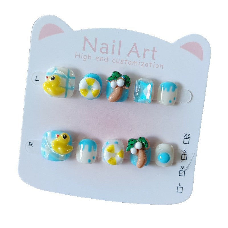 365nails：「熱帶海灘趣」— 手工製可愛短款橢圓形穿戴甲（鴨子與棕櫚樹圖案）
