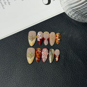 365nails: « Fleur d'Ambre » – Ongles en amande mi-longs faits main avec fleurs 3D et motifs métalliques