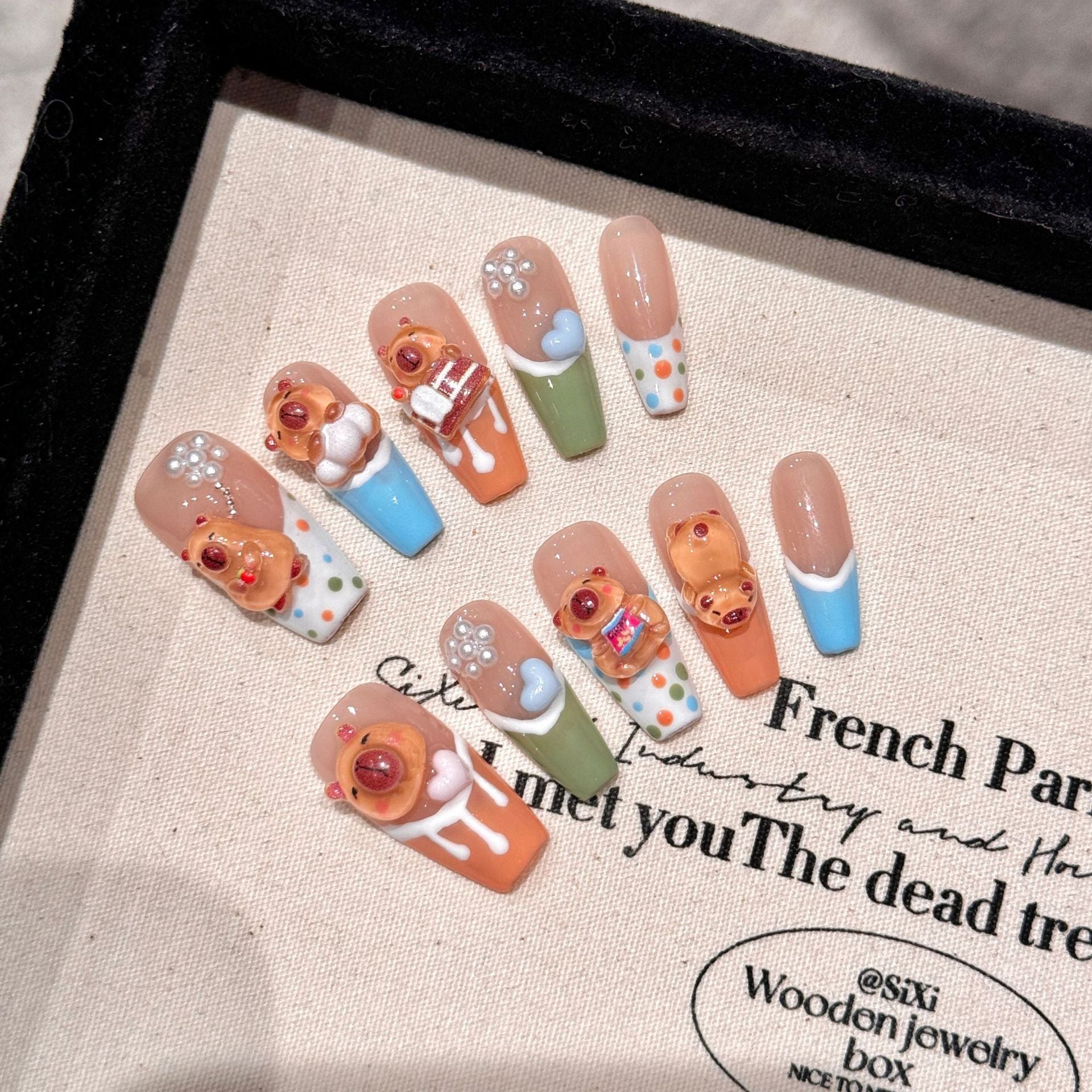 365nails: "Lazy Capybara" – 3D Cartoon Animal Handmade Short Nails
