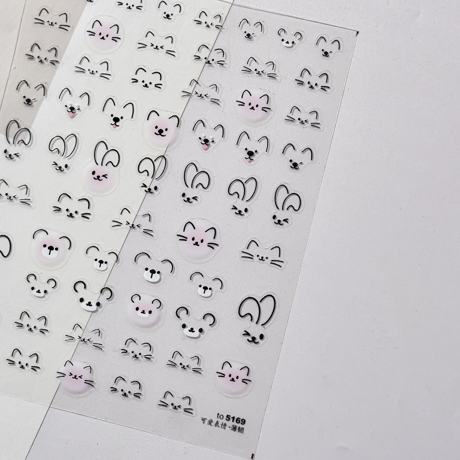 365nails: 귀여운 토끼 & 고양이 얼굴 엠보싱 세트 — 네일 스티커
