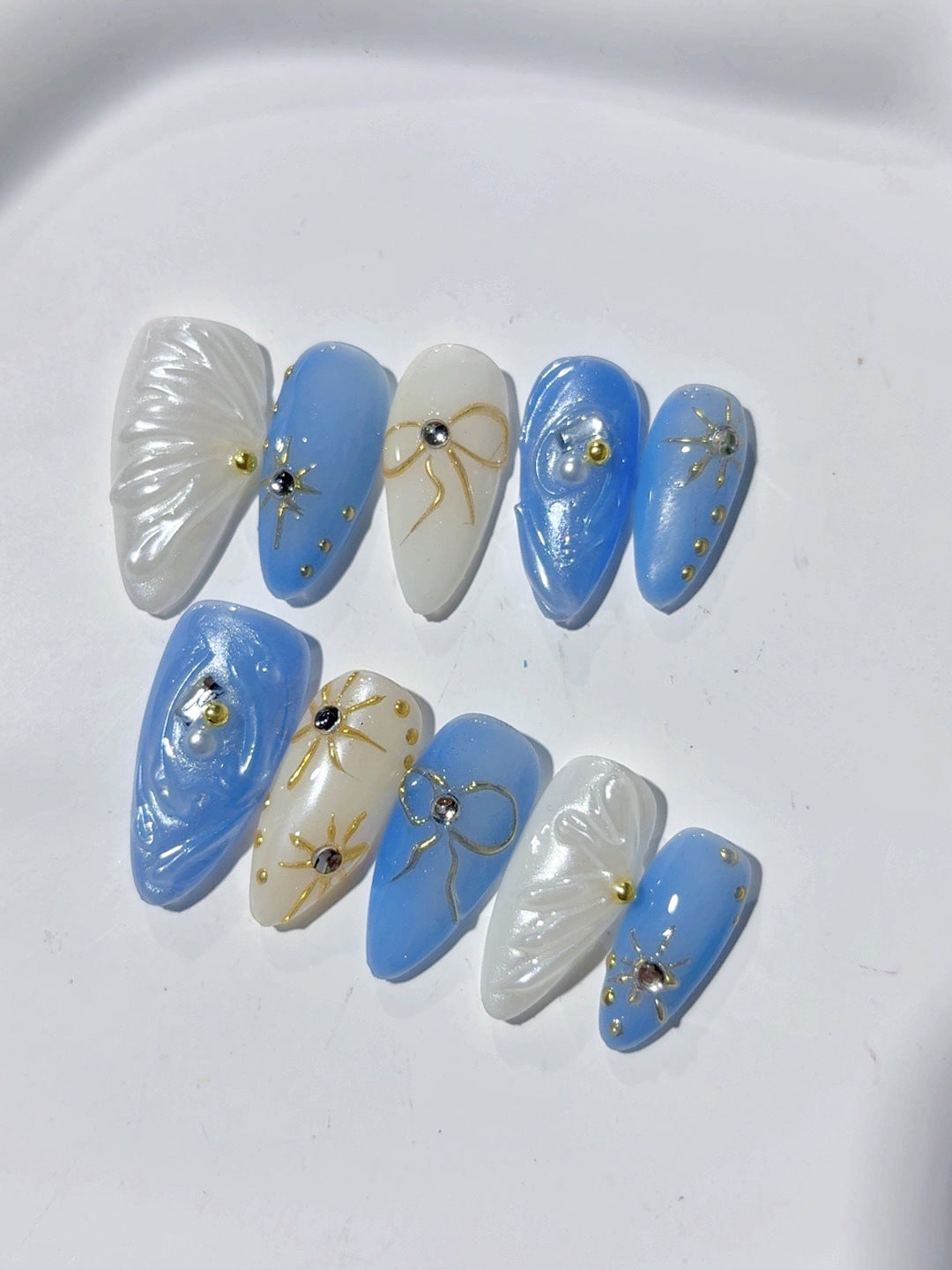 365nails: "Oceanic Bow & Shell" – Medium Almond Blue-White Marine Handmade Press-On Nails