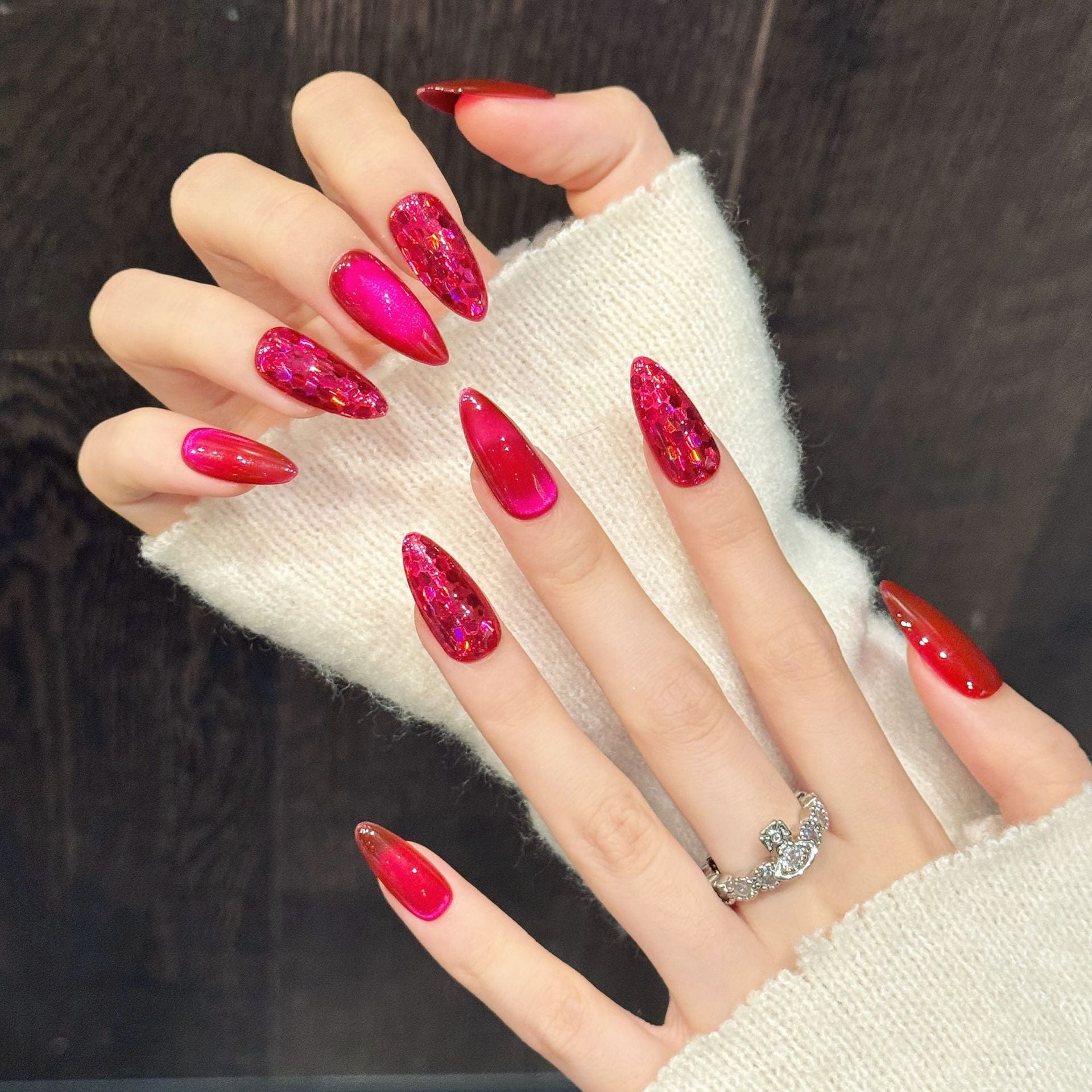 Hot Pink Glitter Cat-Eye Glam Nails