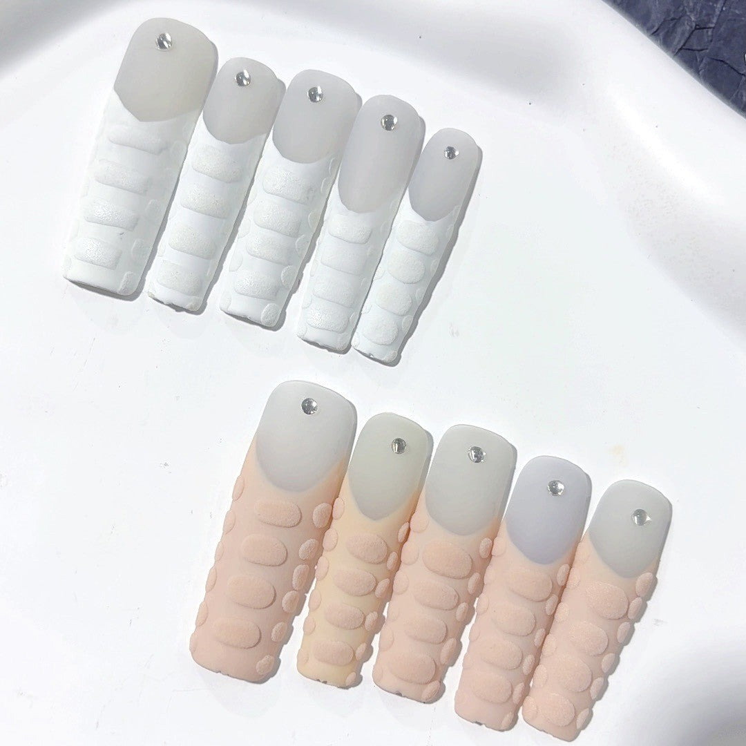 부드러운 뉴트럴 질감 심플 프레스온 네일 세트