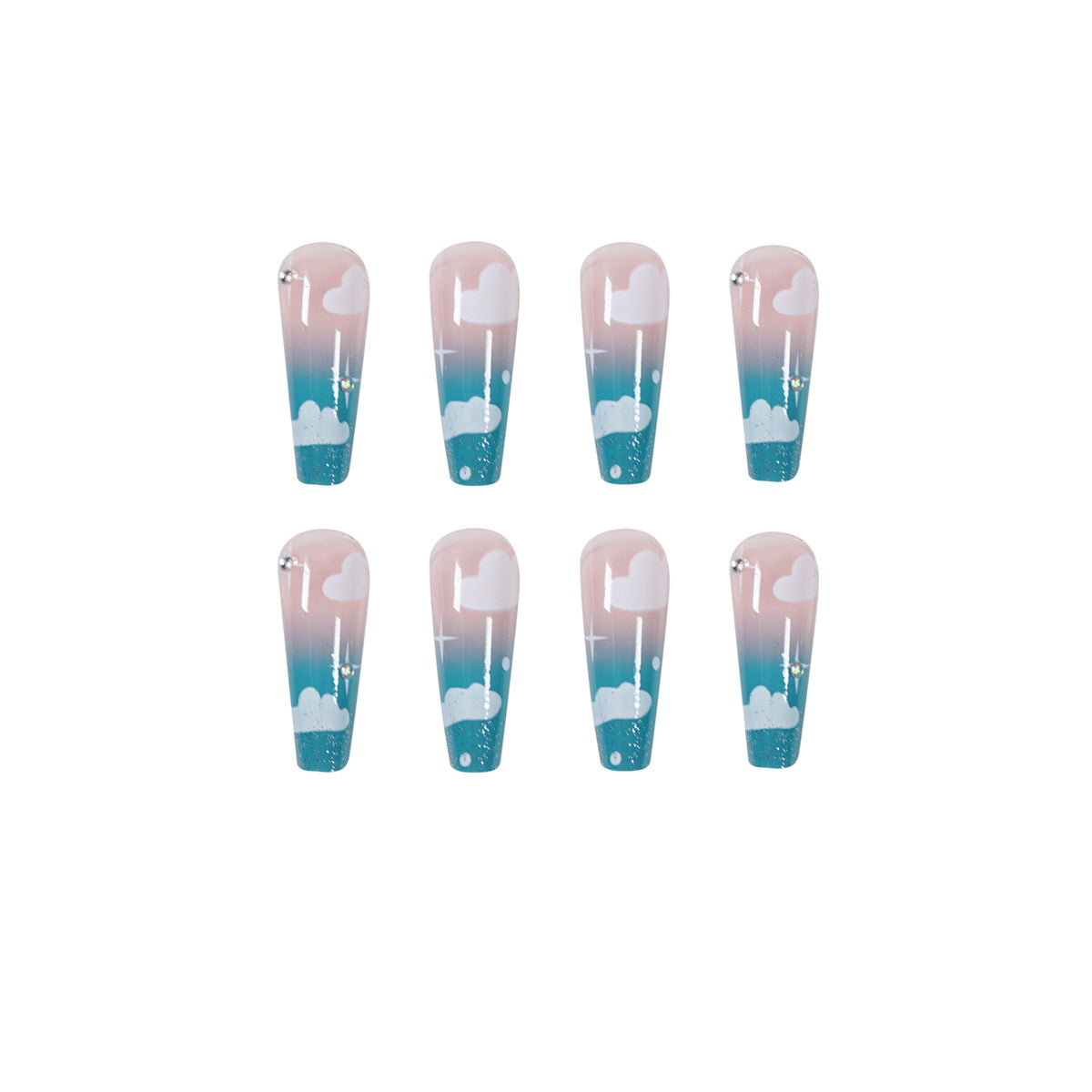 Nuvens azuis celestes mudam gradualmente com strass usando nail art finalizada removível ｜365nails