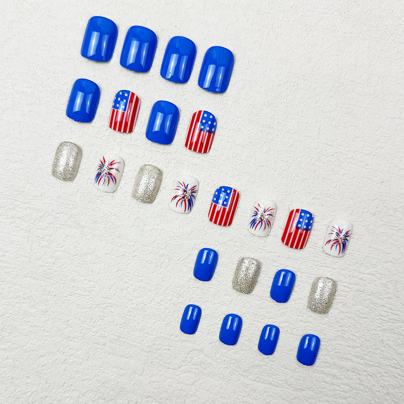 365nails: "Patriotic Stars" – Graphic Star & Polka Dot Printed Squoval Nails