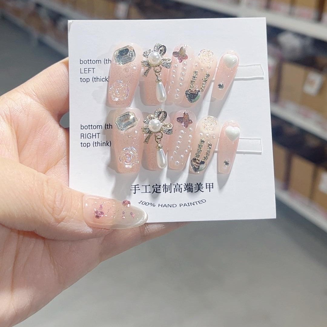 365nails-復古珍珠：「Y2K 奢華」– 長款杏仁形手工製甲片