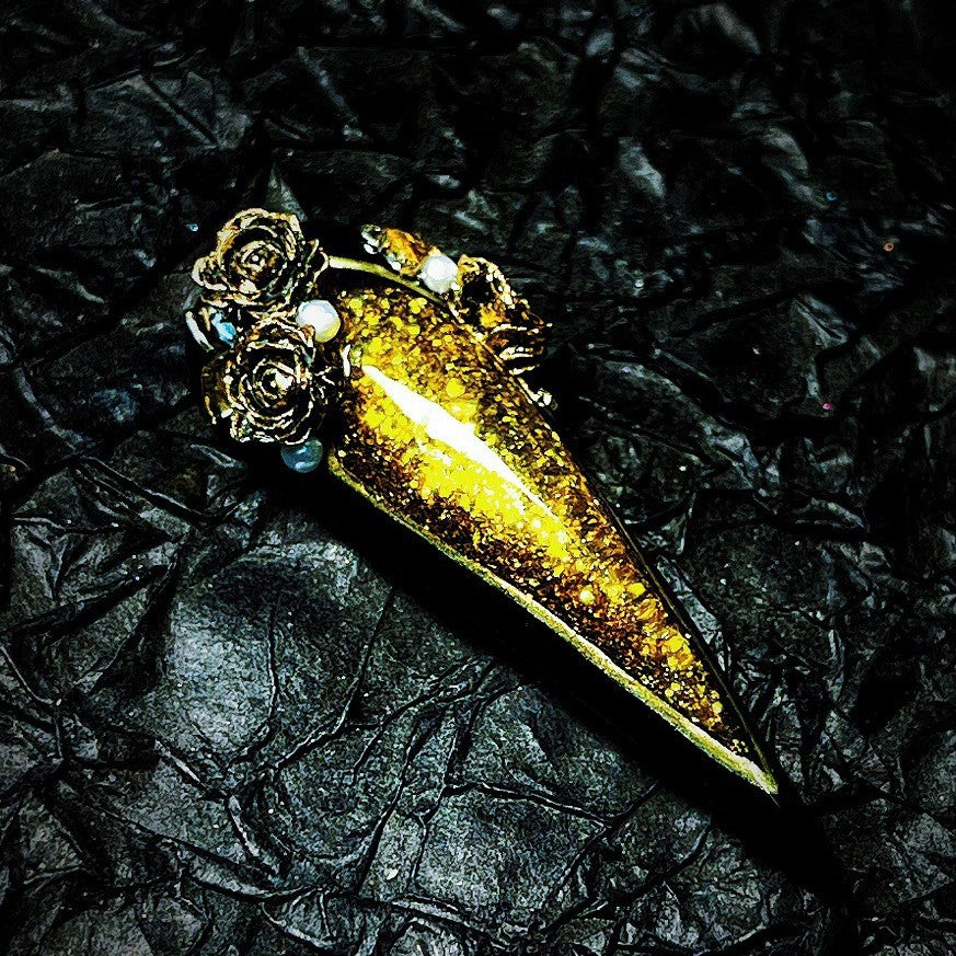 Title Black & Gold Baroque | Luxe Art Series Press-On Nails