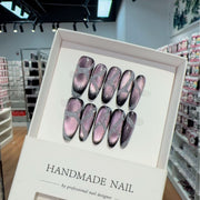 365nails: "Galactic Mauve" – 3D Cat Eye Handmade Almond Nails