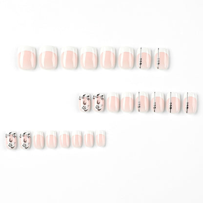 Armadura de atacado com flor francesa branca e folha preta, manicure curta com prensa para unhas ｜365nails