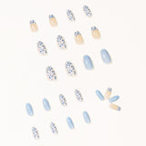 Unhas curtas de balé azul-bebê creme branco, arte em unhas postiças, remendo para unhas, remendo removível para unhas｜365nails