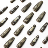 Peças de arte para unhas Arte para unhas finalizada em formato de boneco de gengibre de Natal com laço de amor e floco de neve finalizado atacado ｜365nails