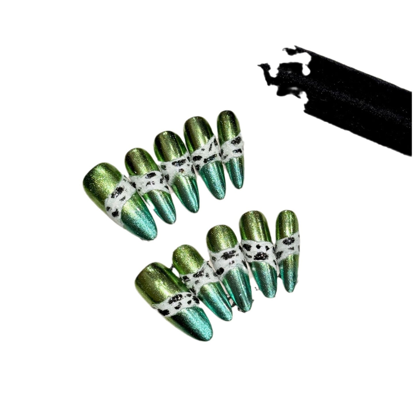 Green Snake Metal Nail Art press-on nails Mirror Pure Hand Painted Python Pattern Spice Girl Design handmade press on nails Art | 365nails