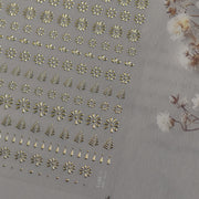 Gold Ornament: "Daisy & Pine" – 3D Nail Sticker