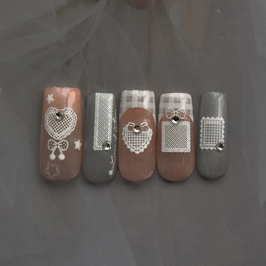 365nails: "White Lace and Crystal Heart" – nail art stickers