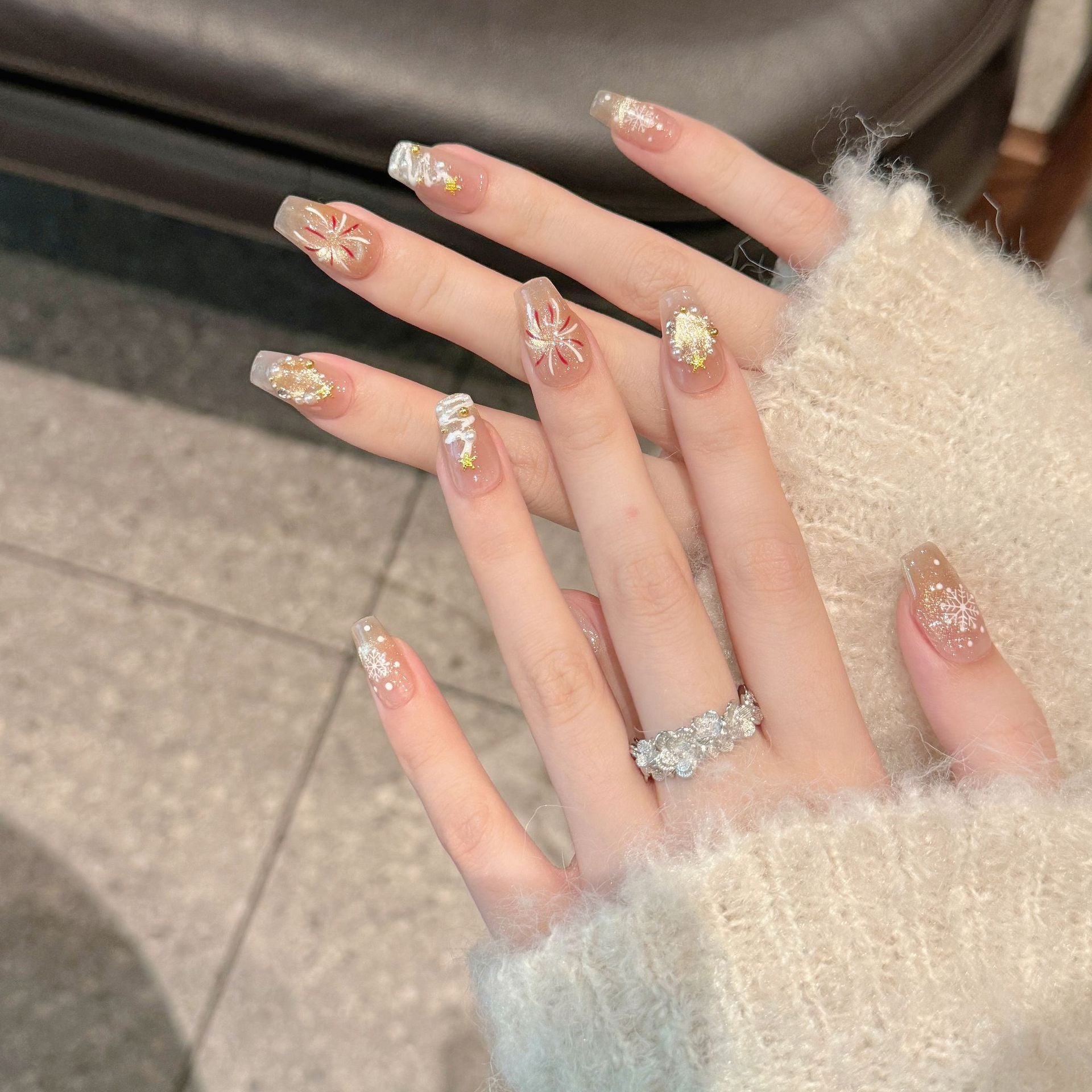 Christmas Firework Press‑On Nails – Medium Snowflake Glitter French Design