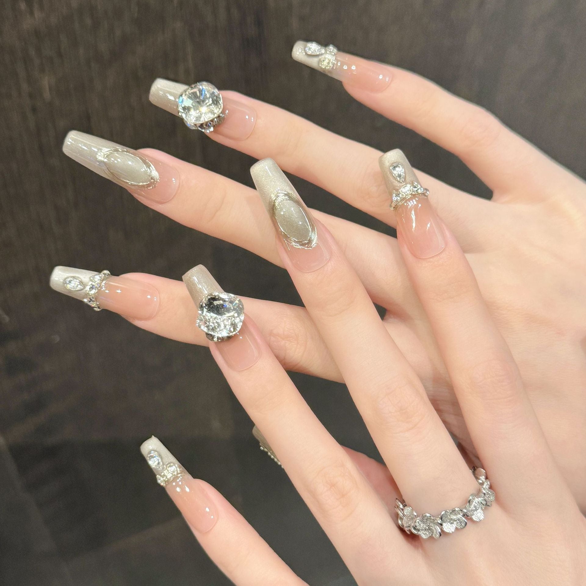 365nails: "Elegant Awakening" – 3D Crystal & Cat Eye Stiletto Nails