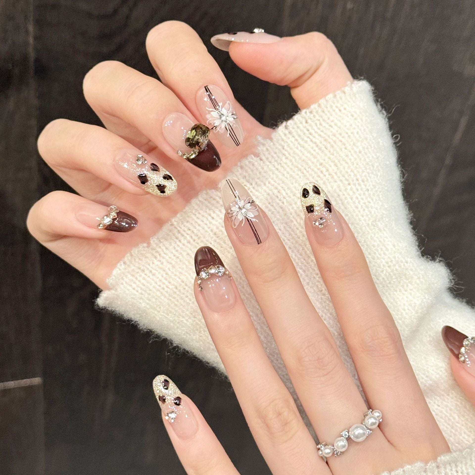 365nails: "Caramel Cocoa" – 3D Crystal & Polka Dot Handmade Oval Nails