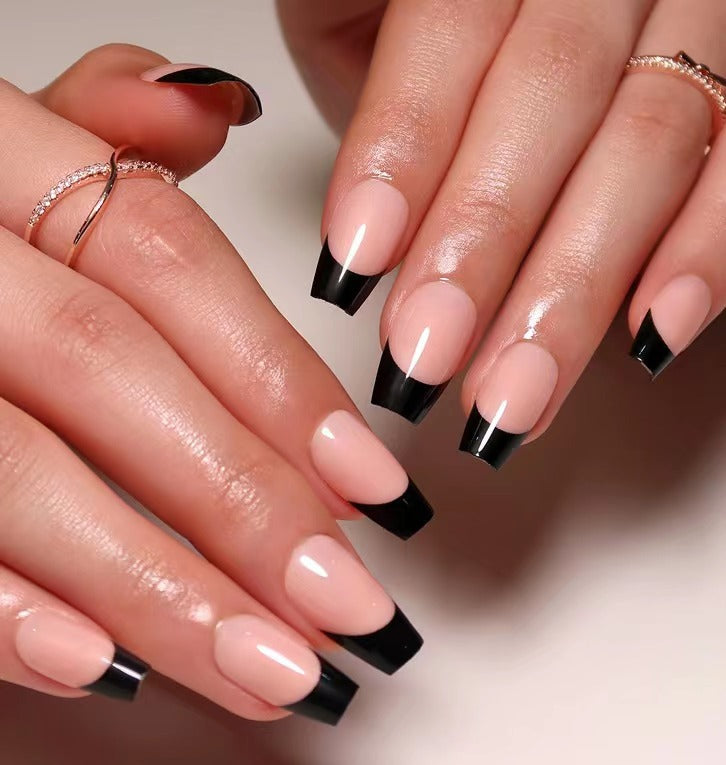 Piezas de arte de uñas Arte de uñas terminado para usar, arte de uñas con borde negro francés terminado Uñas postizas para usar Piezas de uñas postizas｜365nails