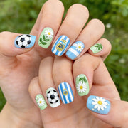 World Cup Argentina Team Fan Press-On Nails with Footballs & Daisies (Short Square/24pcs/Cute)