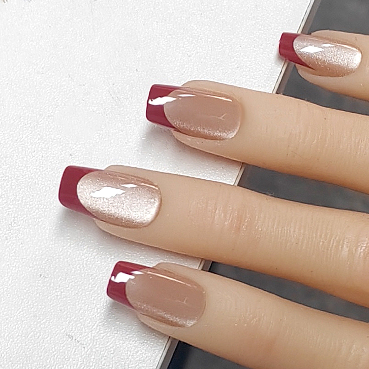 365nails Minimalist: "Ruby Cat Eye French" – Medium Almond Press On Nails (30pcs)