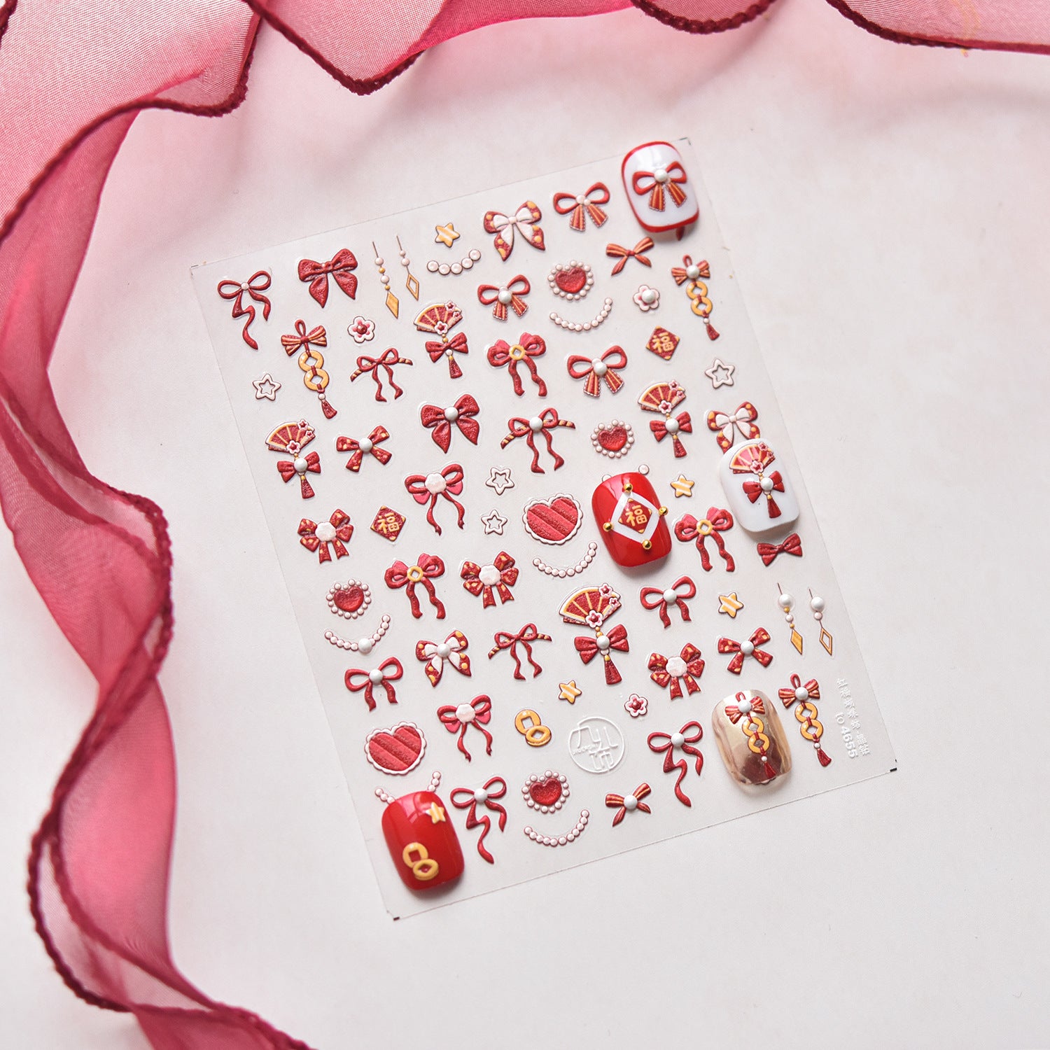 365nails: 빨간 리본 크리스탈 하트 – 네일 아트 스티커