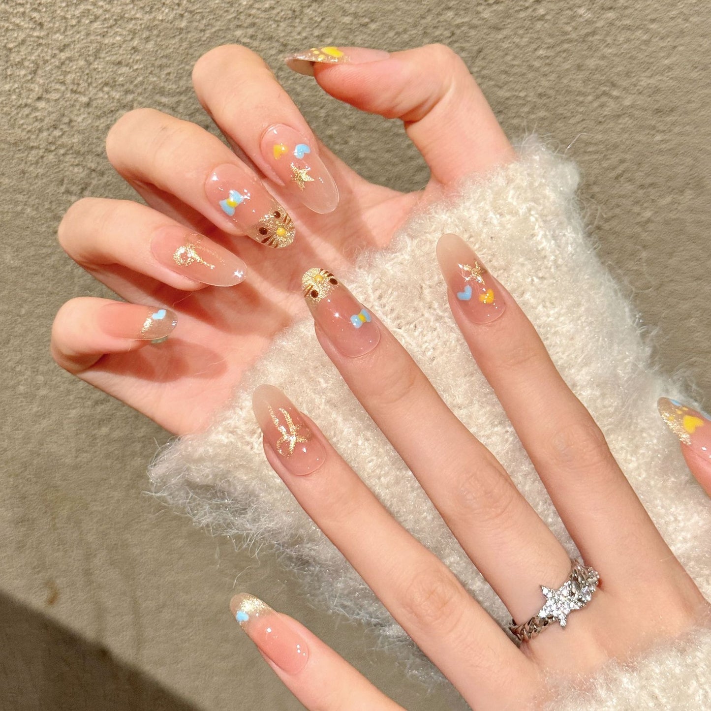 Cute Gradient Nails with Hearts and Kitty Accents