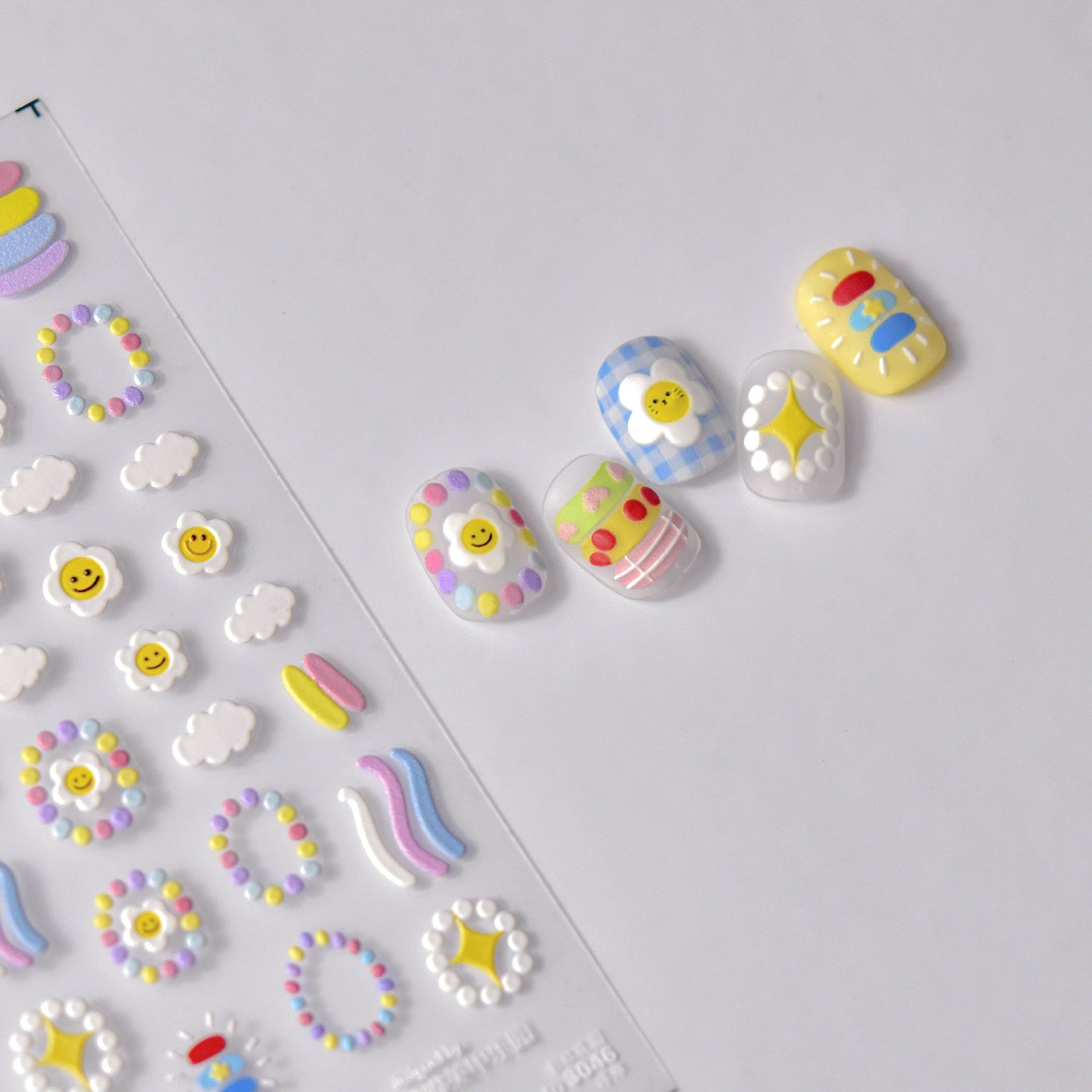 365nails: "Y2K Rainbow Flower Smile Face" – nail art stickers