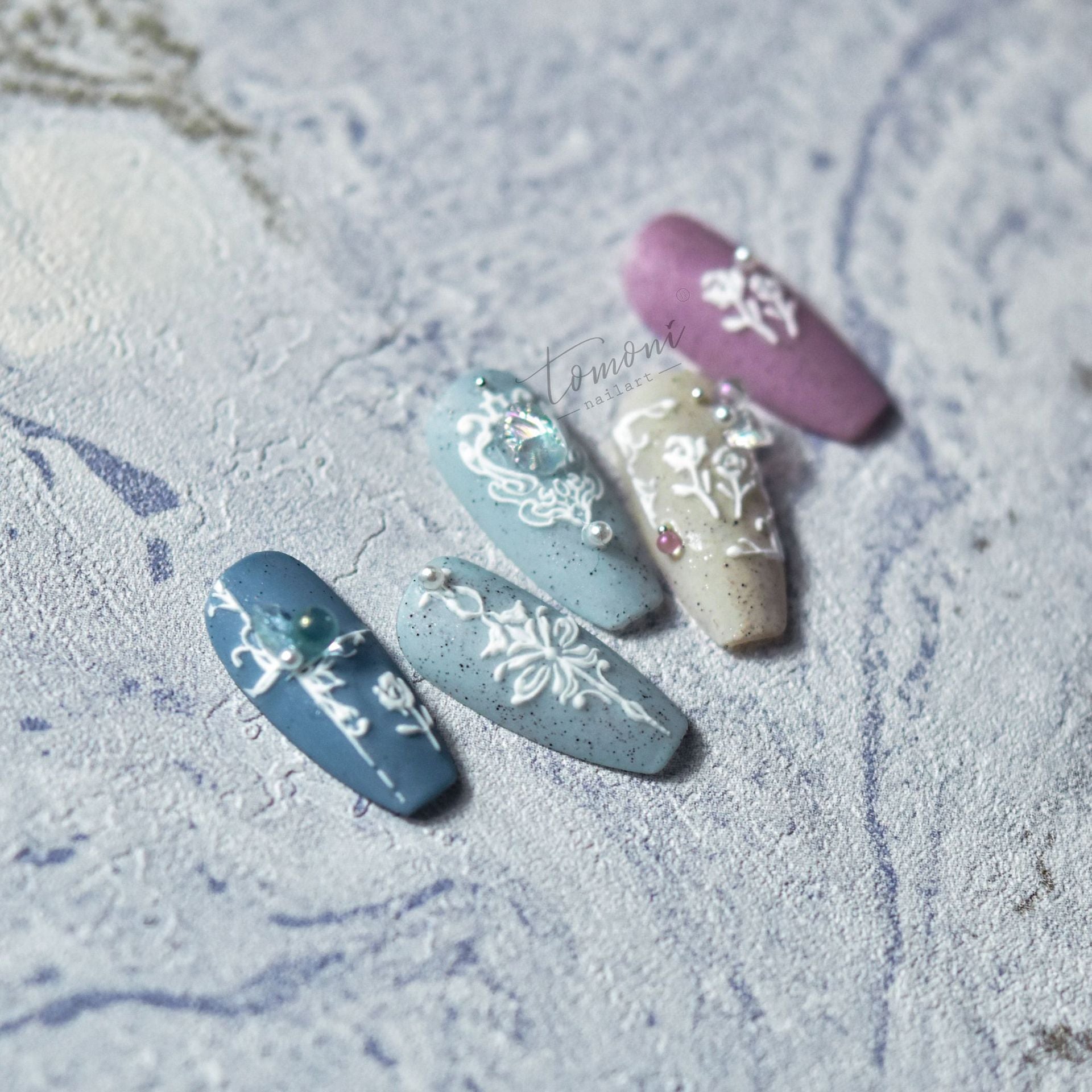 Gothic Baroque White – Ornate Nail Art Set