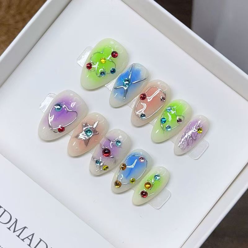 365nails: "Whimsical Dreams" – 3D 글라스 비드 수제 오벌형 프레스온 네일