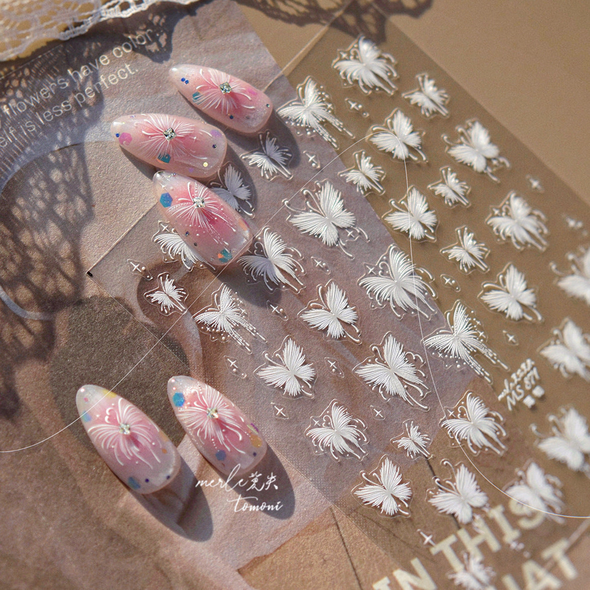 365nails: 화이트 엠보싱 나비 네일 아트 스티커