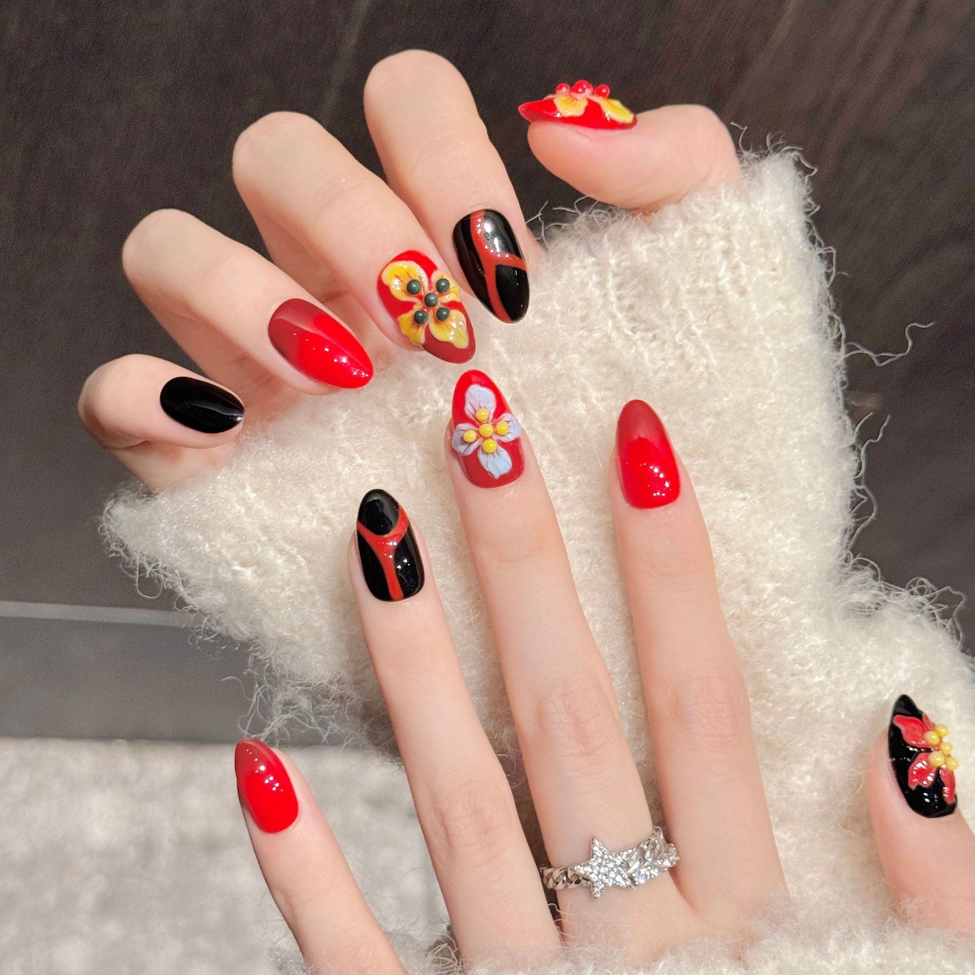 365nails: "Fiery Blossom" – 3D Floral & Abstract Handmade Almond Nails