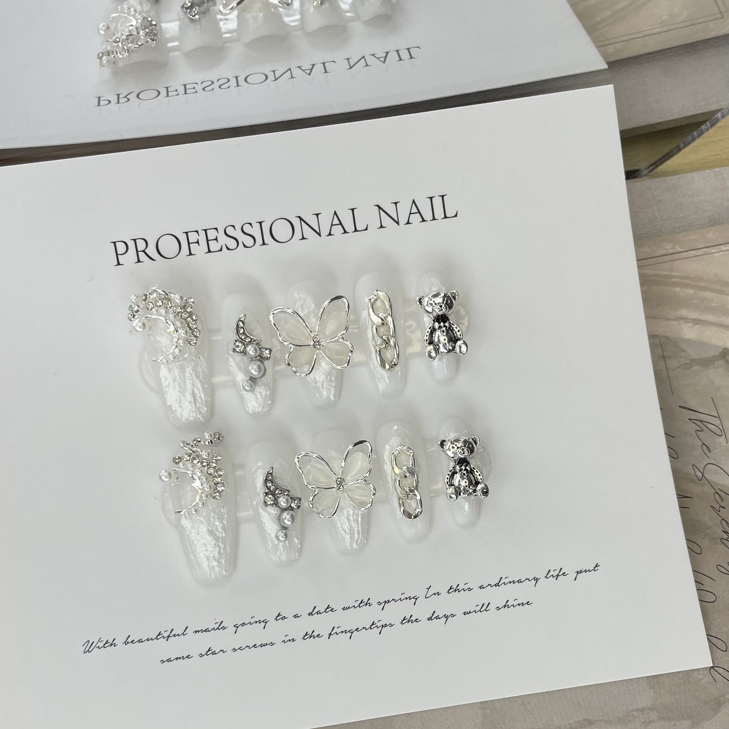 White Luxury Charm Press On Nails