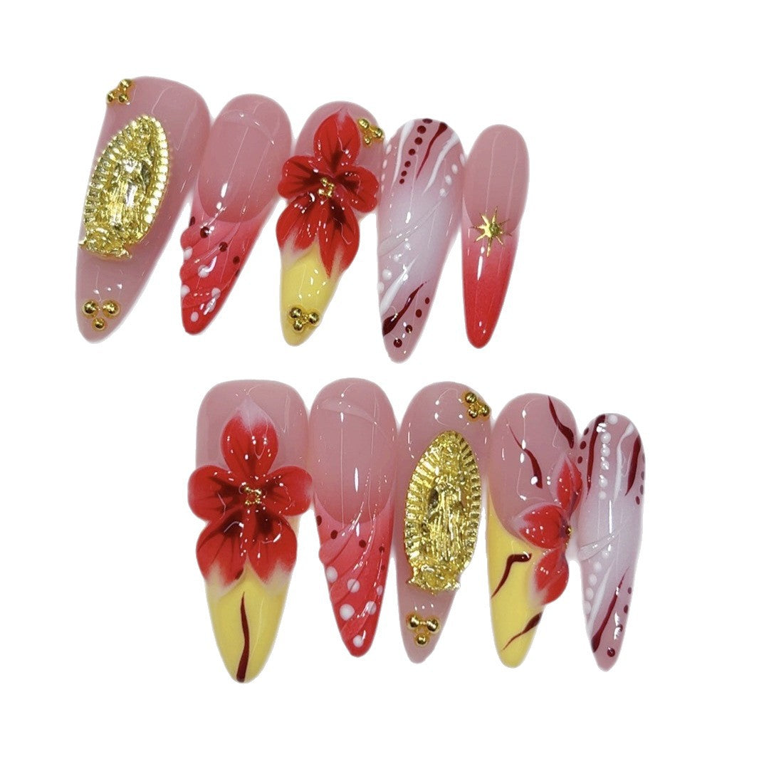 Crimson Gold : « Opulence fleur écarlate » – Ongles press-on faits main forme amande
