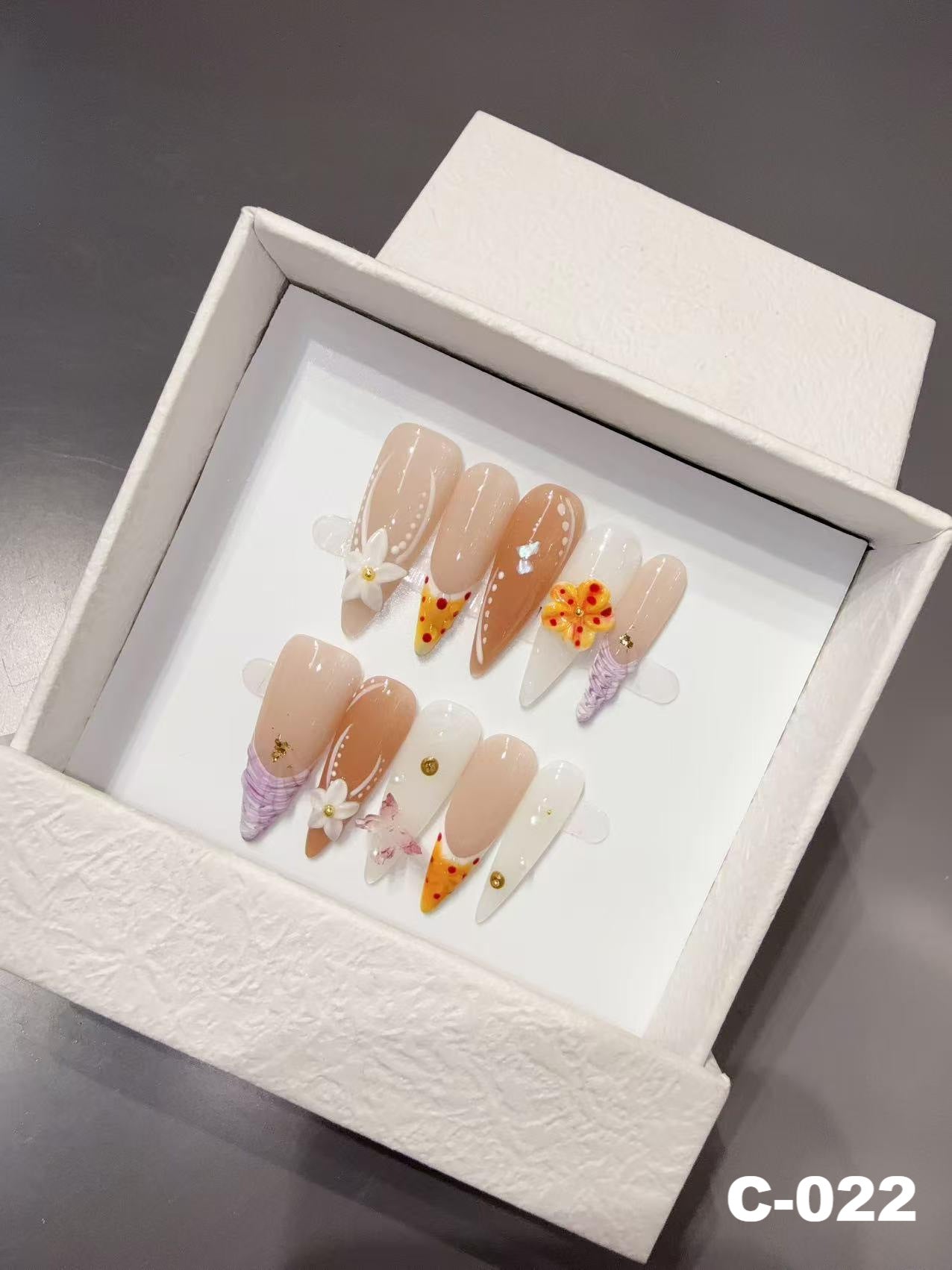 365nails: 熱帶低語 – 3D 花朵手工製尖形穿戴甲