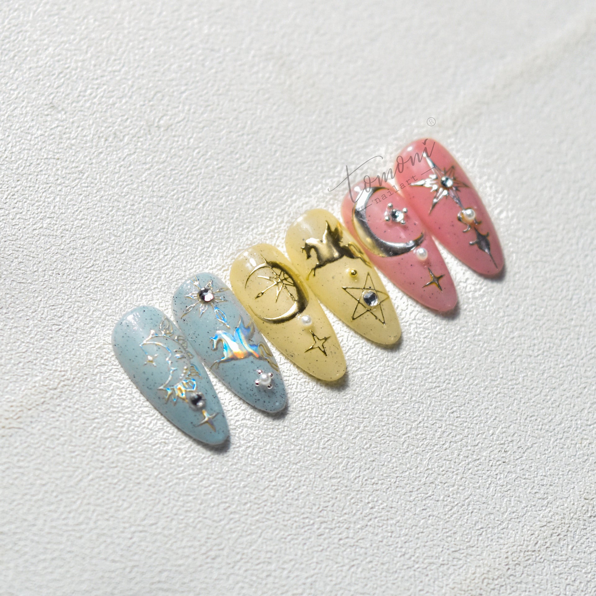 Holographic Celestial – Iridescent Nail Art Set