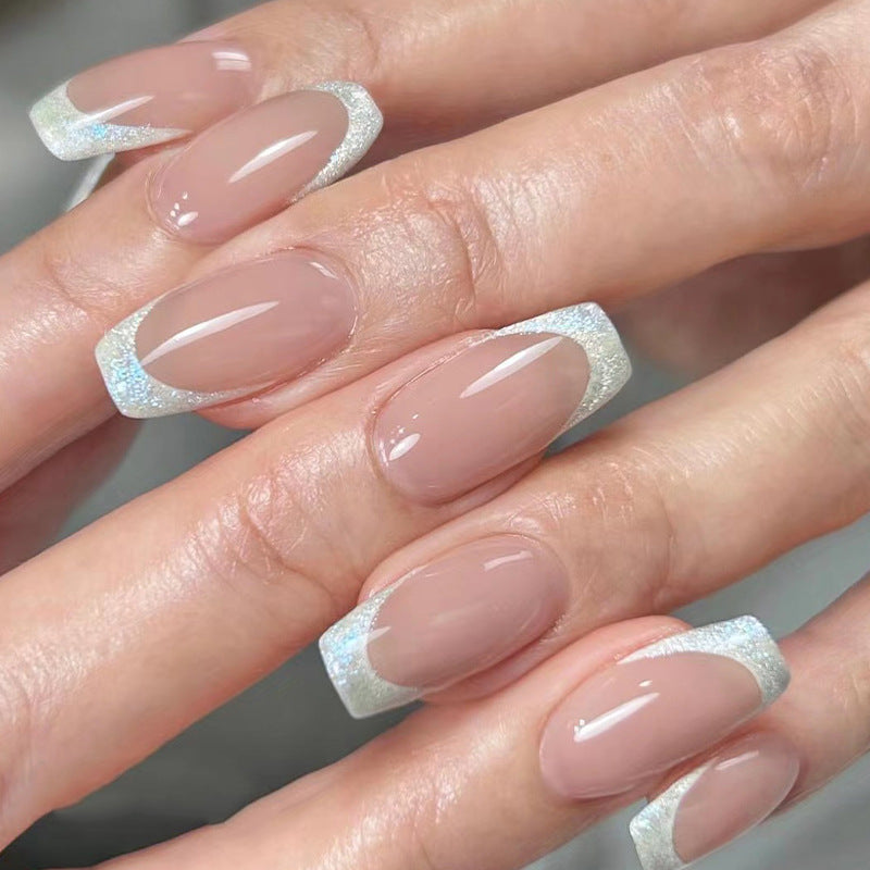 Uñas francesas cortas y sencillas con borde blanco, terminadas al por mayor | 365nails