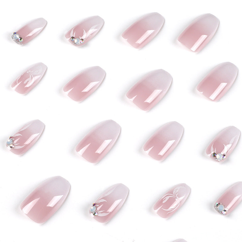 Pieza de arte de uñas rosa y blanco con cambio gradual, uñas postizas cortas con pétalos de diamantes de imitación, parche para uñas postizas, uñas postizas al por mayor | 365nails
