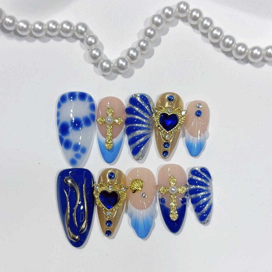 Royal Sapphire: "Coroa do Oceano" – Unhas Postiças Amêndoa